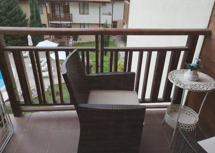 Garden Of Eden - M303 Rey&mar Apartment