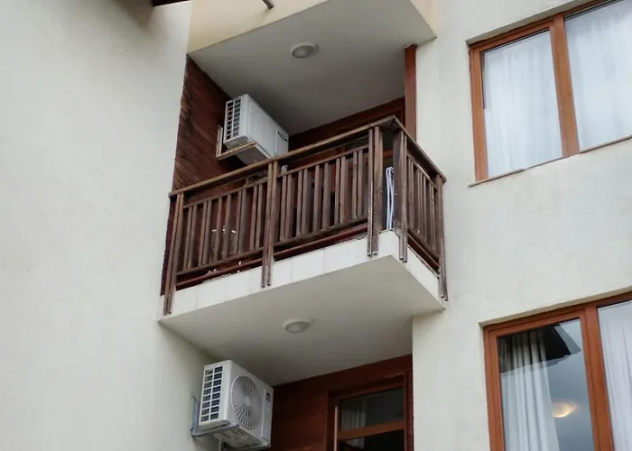 Garden Of Eden - M303 Rey&mar