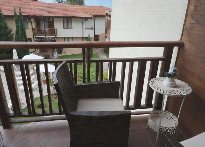 Apartment Garden Of Eden - M303 Rey&mar Sweti Wlas