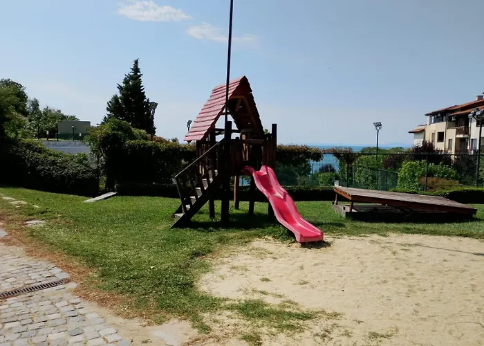 Garden Of Eden - M303 Rey&mar