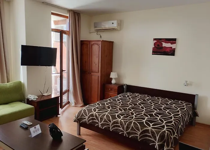 Garden Of Eden - M303 Rey&mar 圣弗拉斯