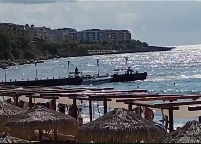 Garden Of Eden - M303 Rey&mar Appartement